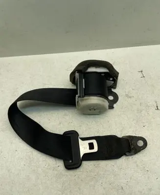 Mazda 6 Rear seatbelt E40437042 0194703