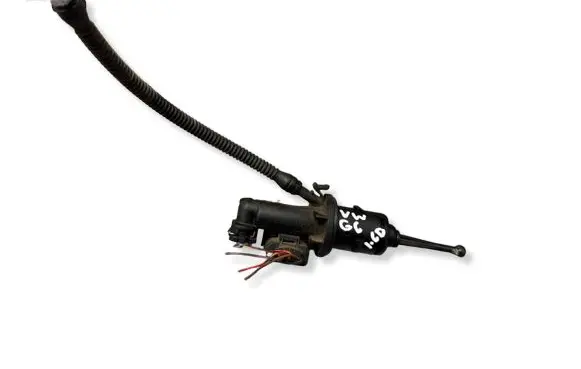 Volkswagen Golf VI Clutch master cylinder 3VZ2660MX 1K0721388AA