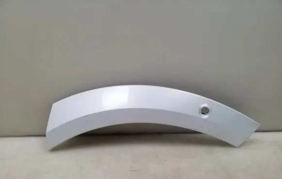 Volvo XC60 Front bumper splitter molding 31650213