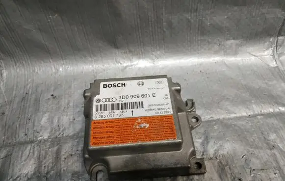 Volkswagen Touareg III Airbag control unit/module 3D0909601E