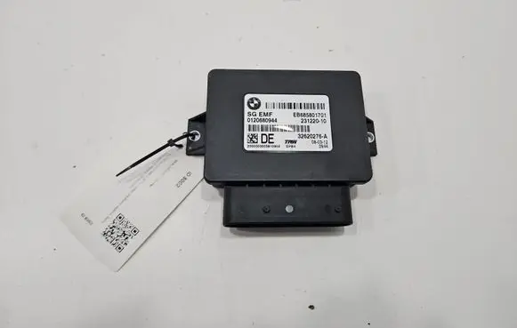 BMW 5 F10 F11 Hand brake control module 6858017
