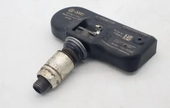 Audi A6 S6 C6 4F Tire pressure sensor 1K0907255C P355BK1