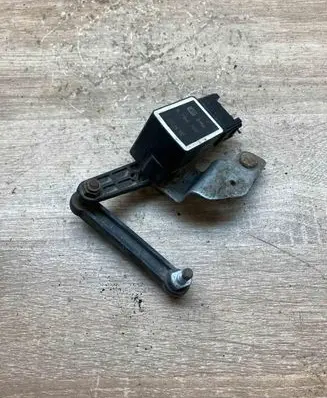 BMW 5 E60 E61 Headlight/headlamp level sensor 6784700