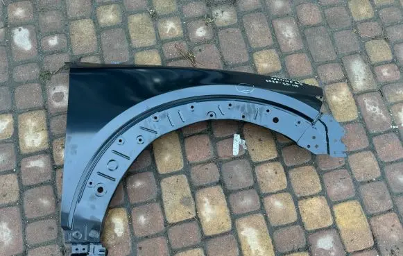 Mazda CX-30 Fender DFR5-52110 S2411M025