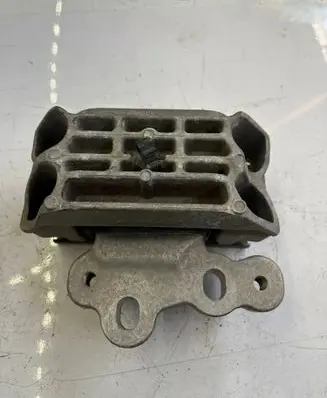 Ford Transit Custom Gearbox mount GK217M124AD