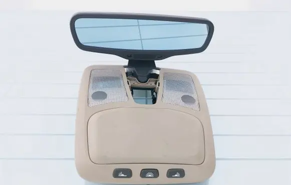 Volvo XC90 Front seat light 5043340 8637559 8685434