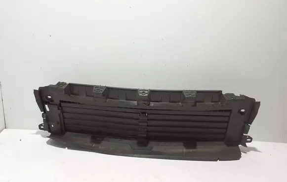 Volvo C40 Intercooler air guide/duct channel 31655241