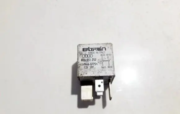 Audi A4 S4 B6 8E 8H Other relay 8d0951253
