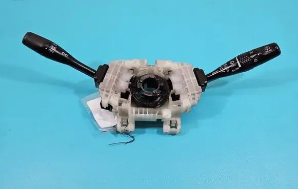 Mitsubishi Grandis Headlight wiper switch 17D706 IMPRK1466290