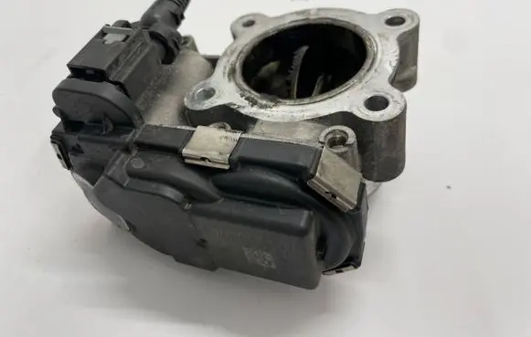 Opel Insignia B Engine shut-off valve 55496779AA