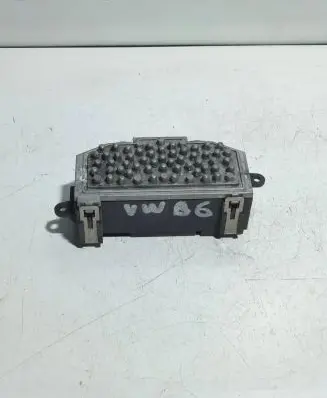 Volkswagen PASSAT B6 Heater blower motor/fan resistor 3C0907521 2468105381 F011500002