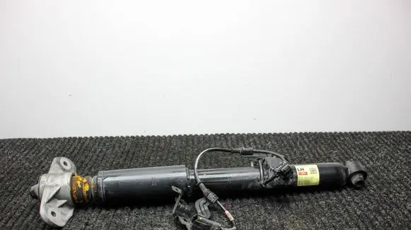 KIA Stinger Rear shock absorber/damper 55311J5450 55300J5450