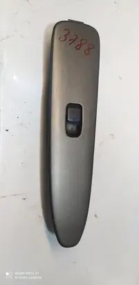 Lexus IS 200-300 Electric window control switch 7423253060