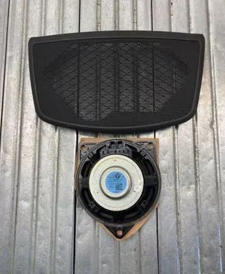 BMW 3 F30 F35 F31 Panel speaker 9240641 188200