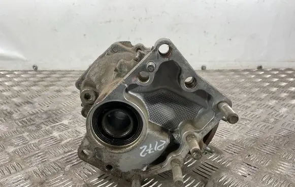 Toyota RAV 4 (XA30) Gearbox transfer box case 3610042091