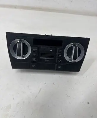 Audi A3 S3 8P Climate control unit 8P0820043BM 53380926