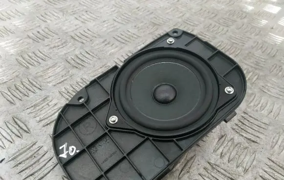 BMW 5 F10 F11 Panel speaker 9239184