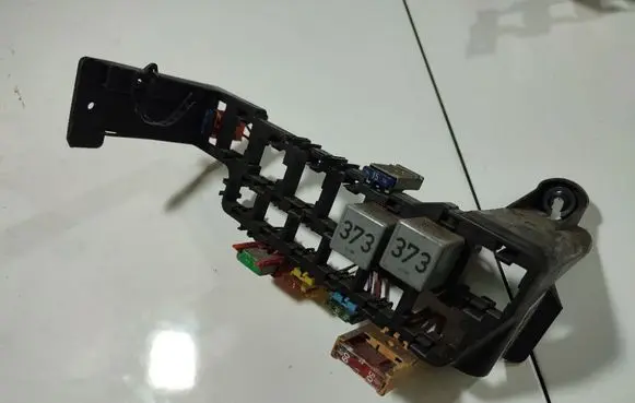 Fuse box set