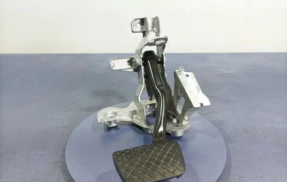 Audi Q7 4M Accelerator throttle pedal 4M1723117B