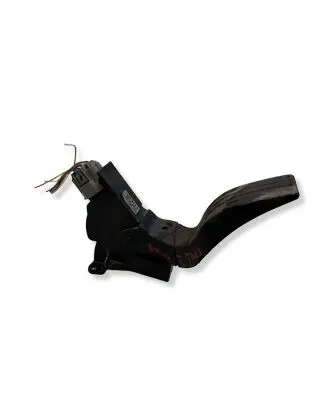 Ford Focus Accelerator throttle pedal 98AB9F836AE