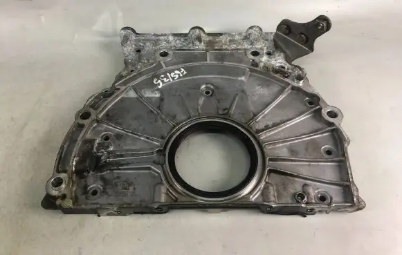 Mini One - Cooper F56 F55 Timing chain cover 8632011