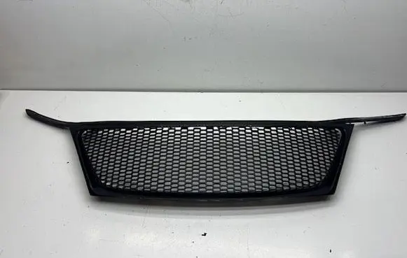 Lexus IS 220D-250-350 Front bumper upper radiator grill 5271153010