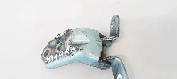 KIA Carens II Front door upper hinge