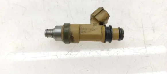 Subaru Legacy Fuel injector 009043221
