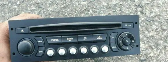 Peugeot 207 Radio/CD/DVD/GPS head unit 96643697XT