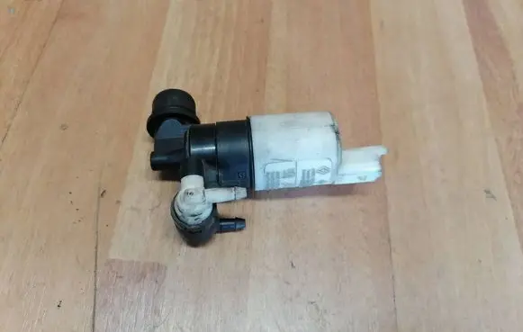 Windscreen/windshield washer pump