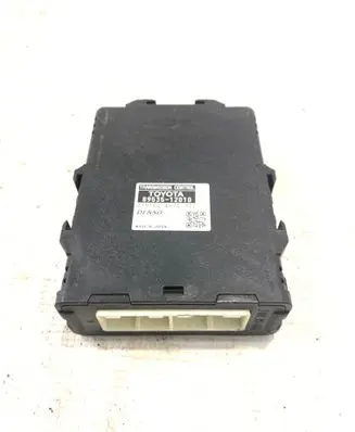 Toyota Auris E180 Other control units/modules 8953512010 0791004570