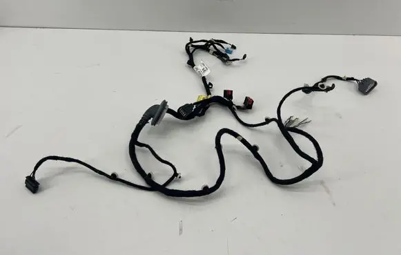 Land Rover Evoque II Rear door wiring loom K8D214632
