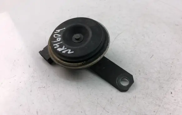 Toyota Avensis T270 Alarm system siren 8650005011
