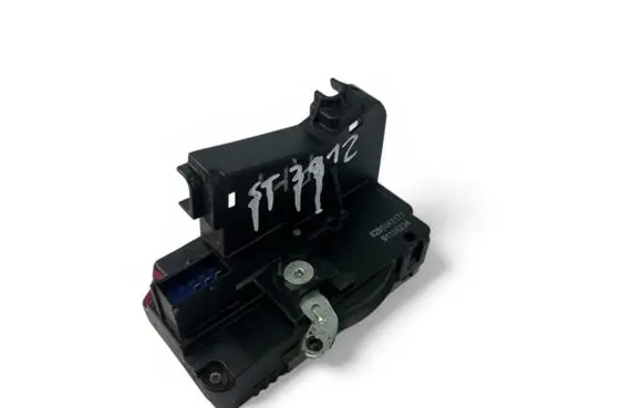 Opel Vivaro Coupe door lock (next to the handle) 8200042171
