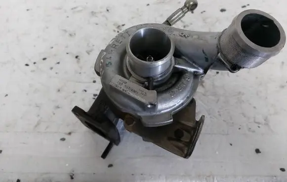 Alfa Romeo 147 Turbo 552114061