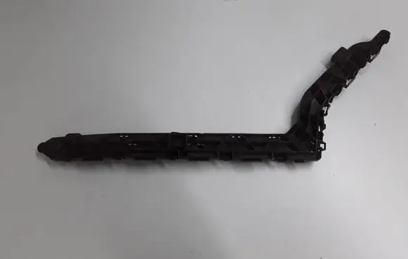 Rear bumper mounting bracket