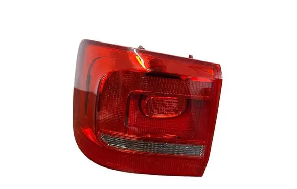 Volkswagen Touran II Rear/tail lights