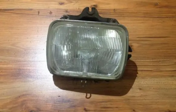Isuzu Trooper Headlight/headlamp