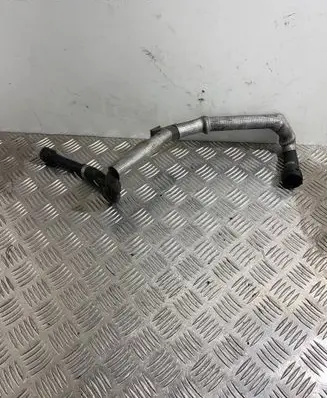 Volkswagen Touareg II Engine coolant pipe/hose 7P6122109 7P6122291H 3B0122291B