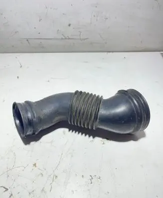 Volvo XC90 Air intake hose/pipe 30769234
