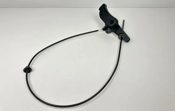 BMW 1 E81 E87 Engine bonnet (hood) release handle 9150273