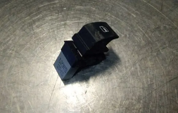 Volkswagen PASSAT B6 Electric window control switch 7L6959855B