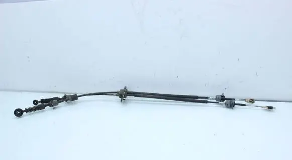KIA Sportage Gear shift cable linkage 