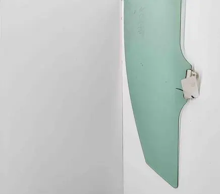 Mazda CX-9 Front door window glass four-door TD1159510B