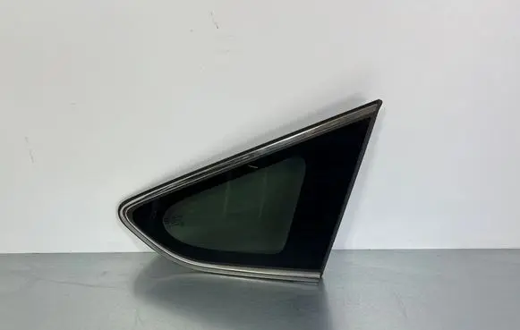 Hyundai Santa Fe Rear side window 43R000083