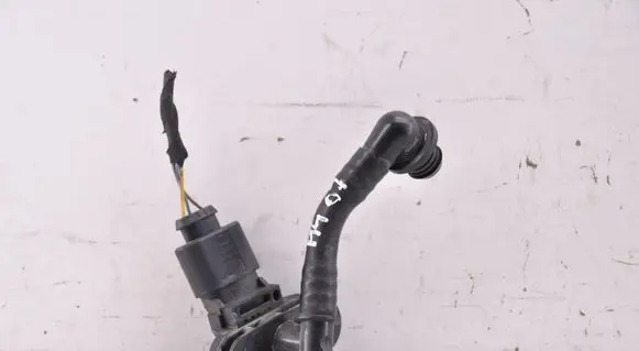 Audi A4 S4 B8 8K Air pressure sensor 036906051G