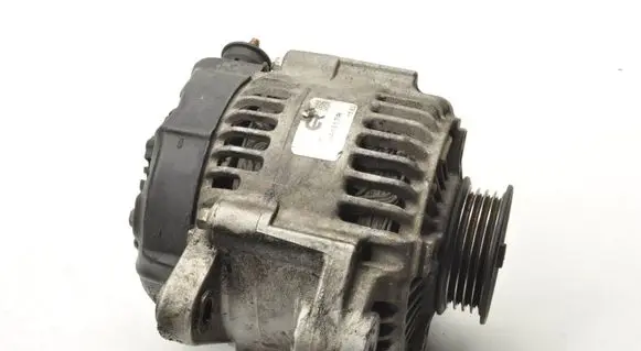 Toyota Yaris Generator/alternator JA1517IR