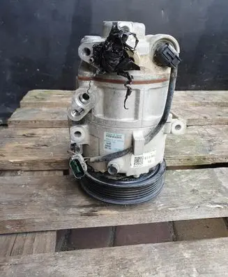 Hyundai Tucson LM Air conditioning (A/C) compressor (pump) CA500NFJCA03