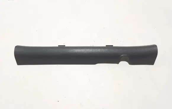 Front sill trim cover