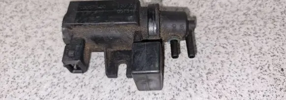BMW 3 E46 Starter motor/solenoid 7796634